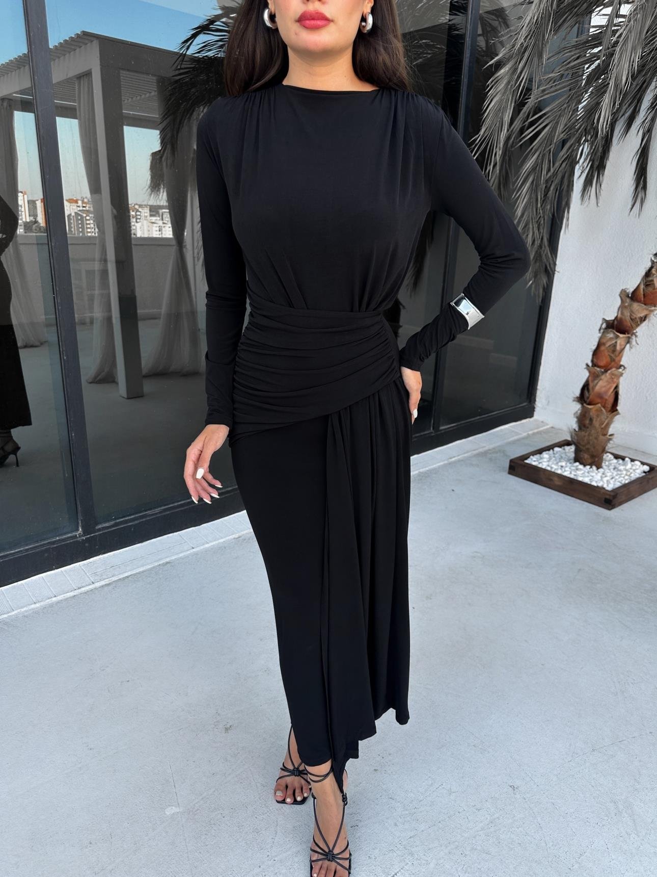 Modal Drapeli Uzun Kollu Siyah Elbise - Görsel 5